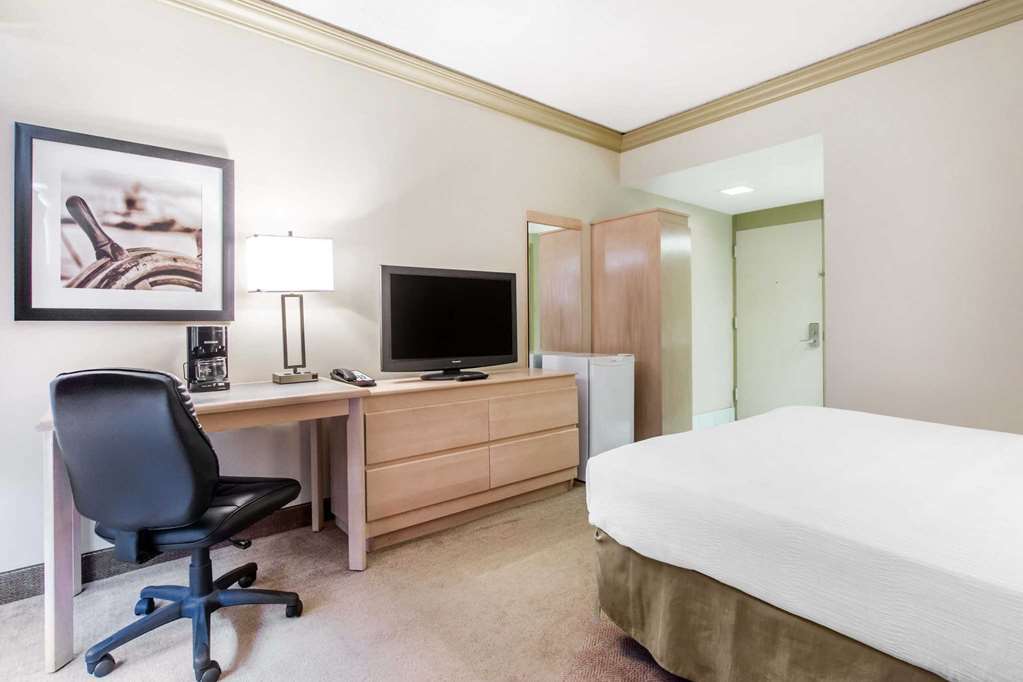Travelodge By Wyndham Trois-Rivières Habitación foto